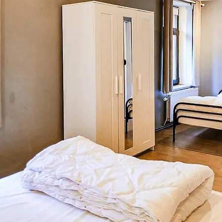 6 Bedroom Amazing In Nyaraló